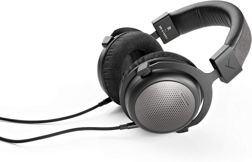 Beyerdynamic T1 Test - Design